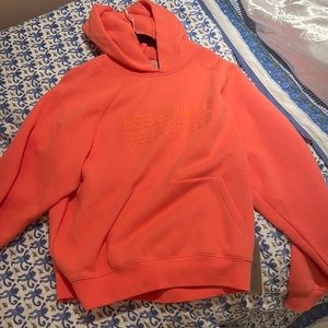 CORAL ESSENTIALS HOODIE